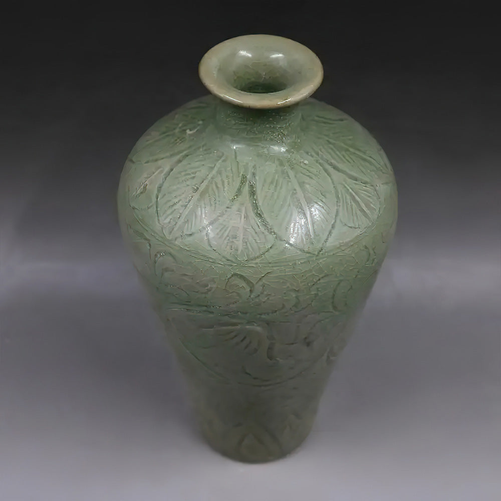 Vase Asiatique Céladon Gravure