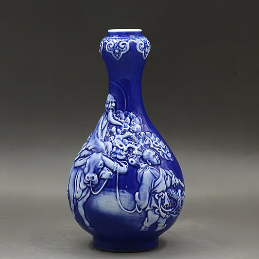 Vase Asiatique avec Relief