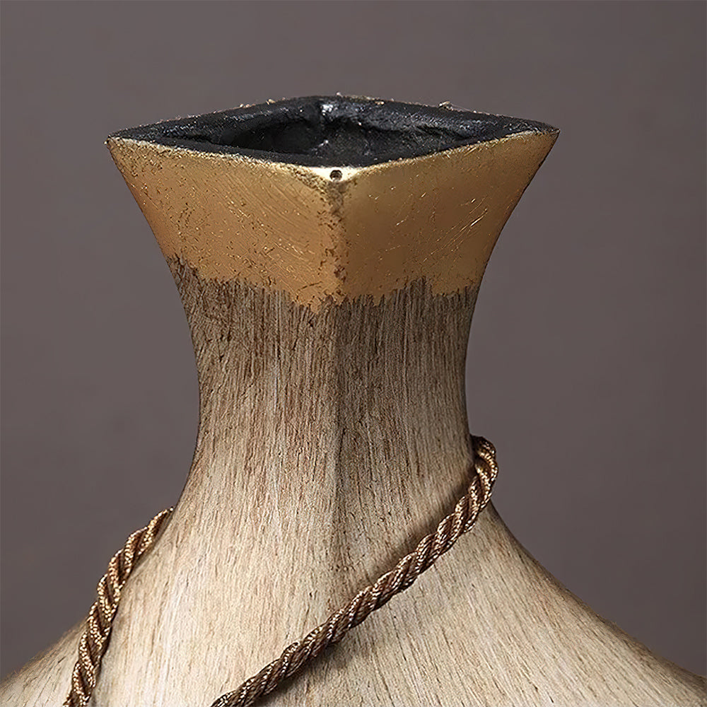 Vase Asiatique en Résine Ancien